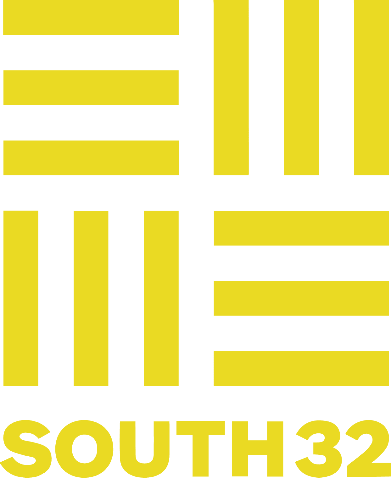 S32